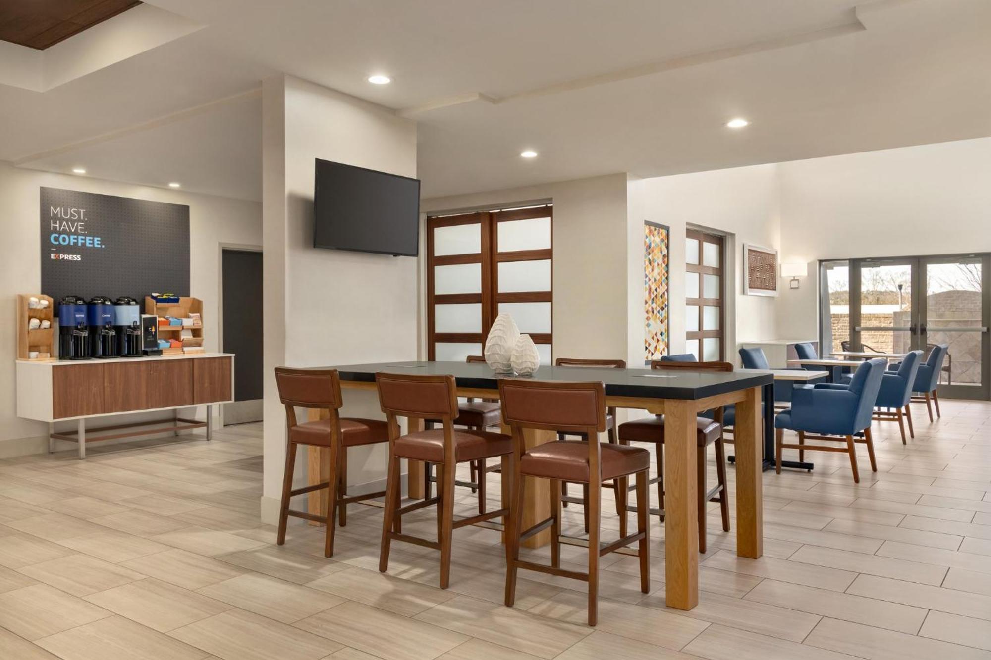 Holiday Inn Express Hotel & Suites Opelika Auburn By Ihg Luaran gambar