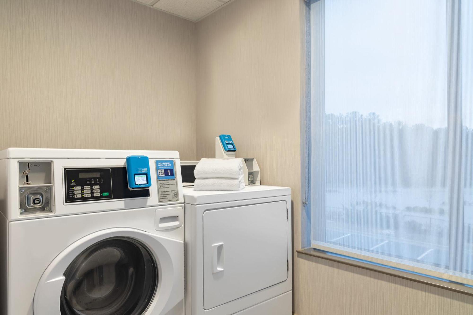 Holiday Inn Express Hotel & Suites Opelika Auburn By Ihg Luaran gambar